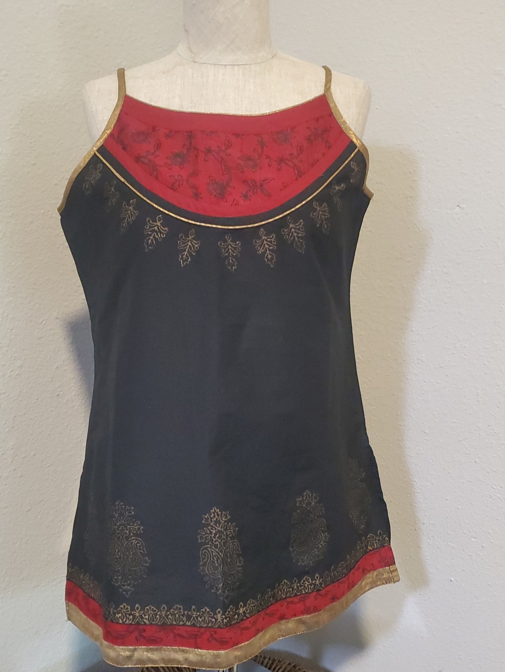Global Desi Red and Black Printed Tunic